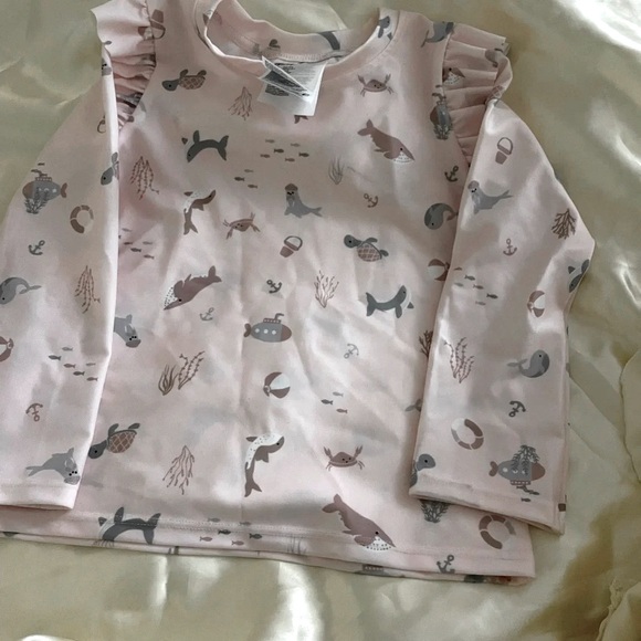 US 18M/2T H&M  swim shirt UPF-50 light pink/whales - Picture 4 of 6